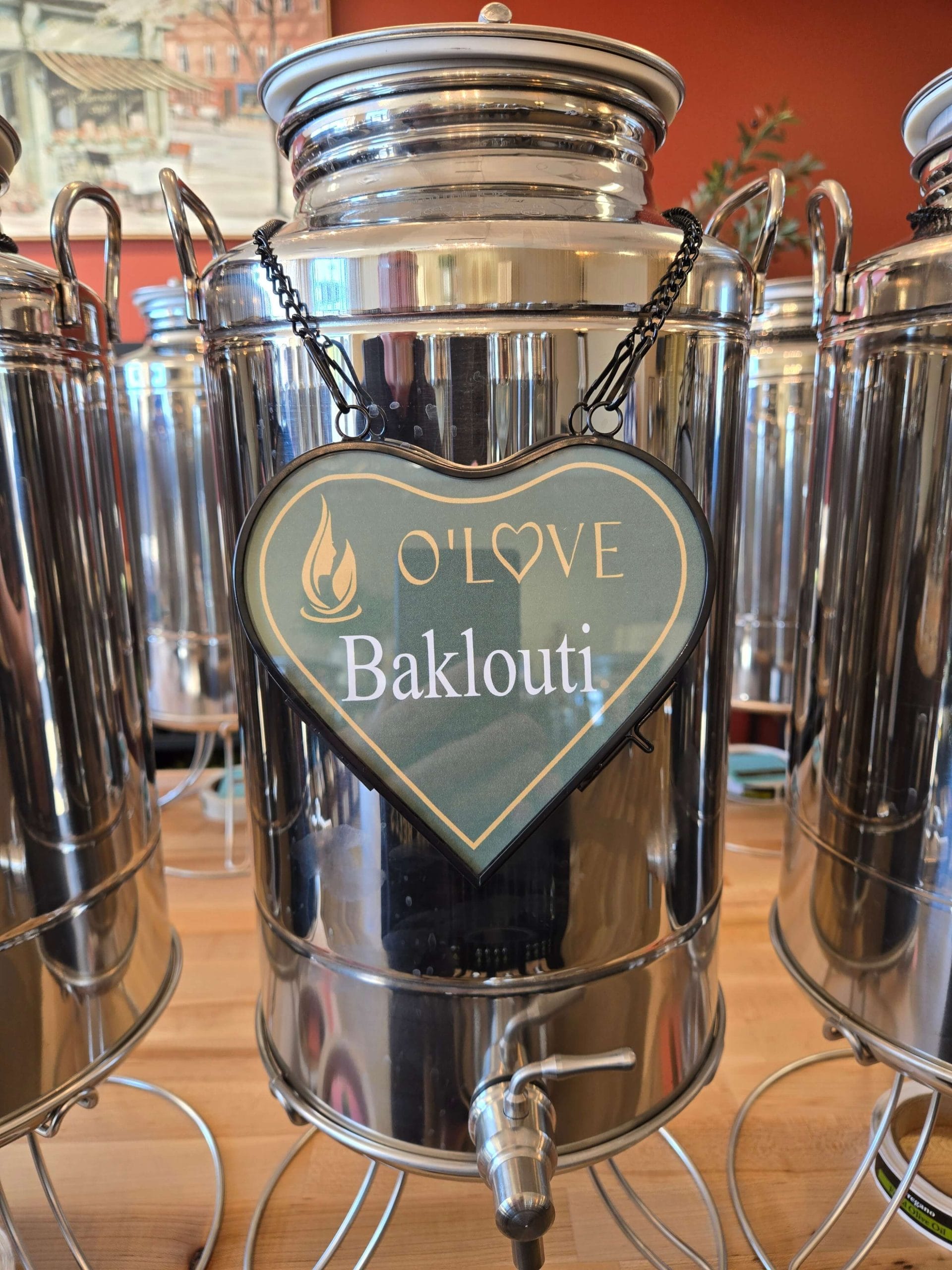 Metal container of Baklouti-Olive-Oil