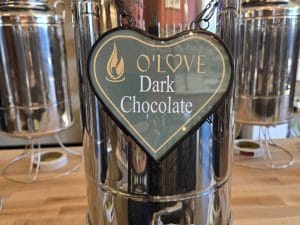 Metal container with Dark Chocolate sign